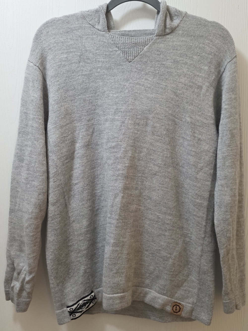 PAKA Men's Gray Royal Alpaca Knit Hoodie Sweater – Size Medium